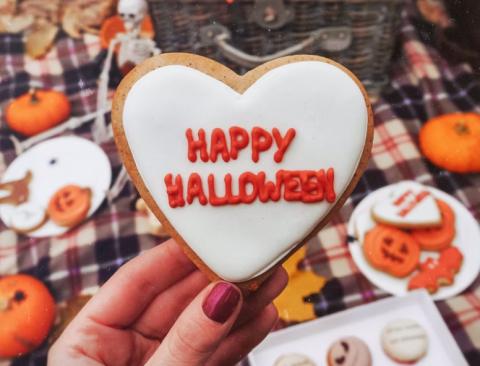 How to Throw an Office Costume Party